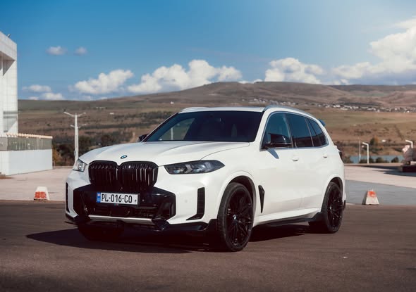 BMW X5 2019 — airport car rental