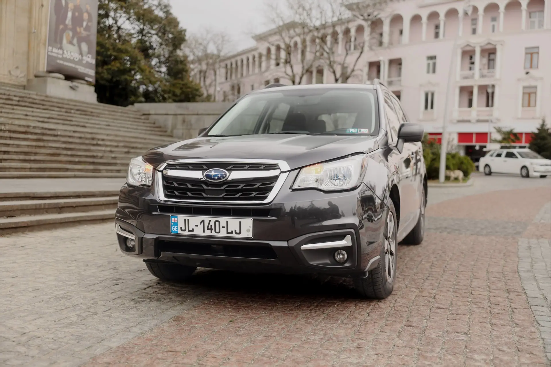 Subaru Forester 2019 — airport car rental